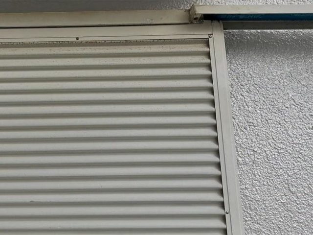 姫路市の塗装前の雨戸